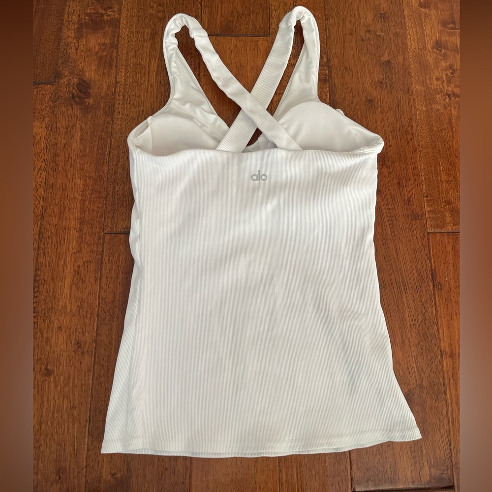 Ribbed ALO tank